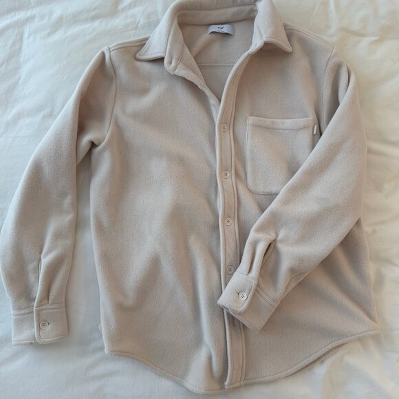 Fleece Gann Shacket - Aritzia - Size 2 - Picture 4 of 4